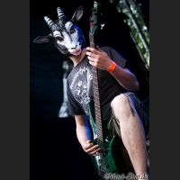 Milking_The_Goatmachine_03_IMG_7307.jpg