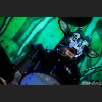 Milking_The_Goatmachine_04_IMG_7344.jpg